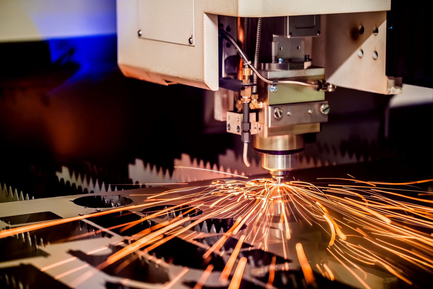 Fiber Laser Cutting